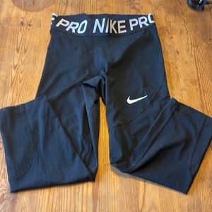 Nike Pro crop/Capri tights